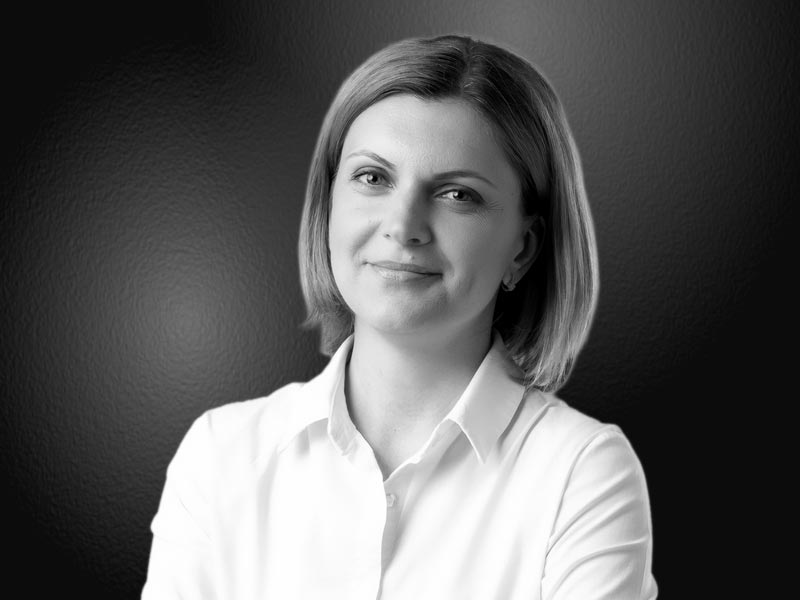 Alina - Editor, Progresiv